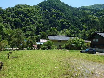 北方向より