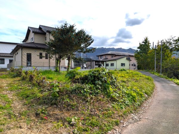 現地北方向より