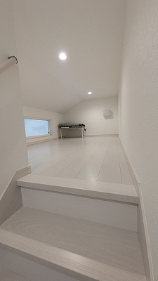 小屋裏収納
